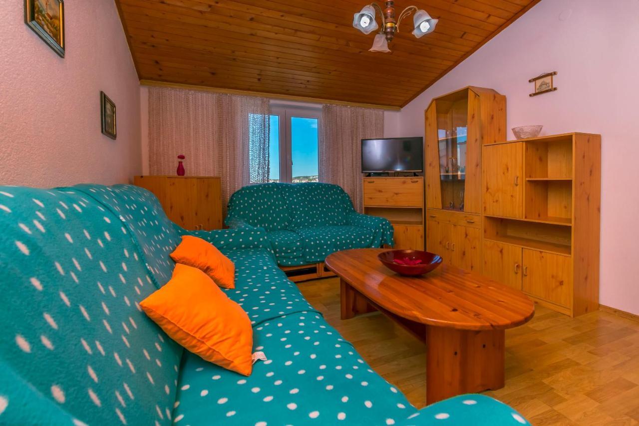 Apartments Olivera Rogoznica  Eksteriør bilde