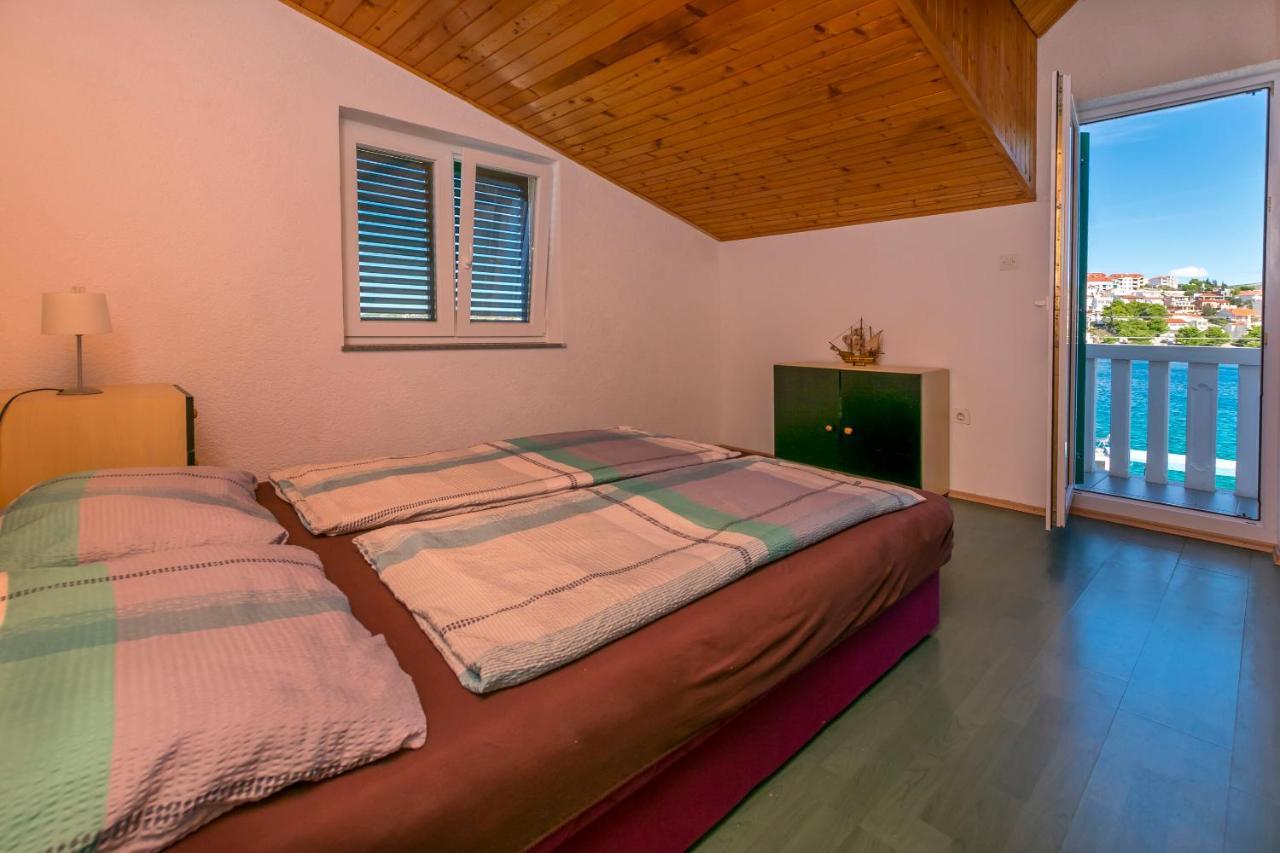 Apartments Olivera Rogoznica  Eksteriør bilde