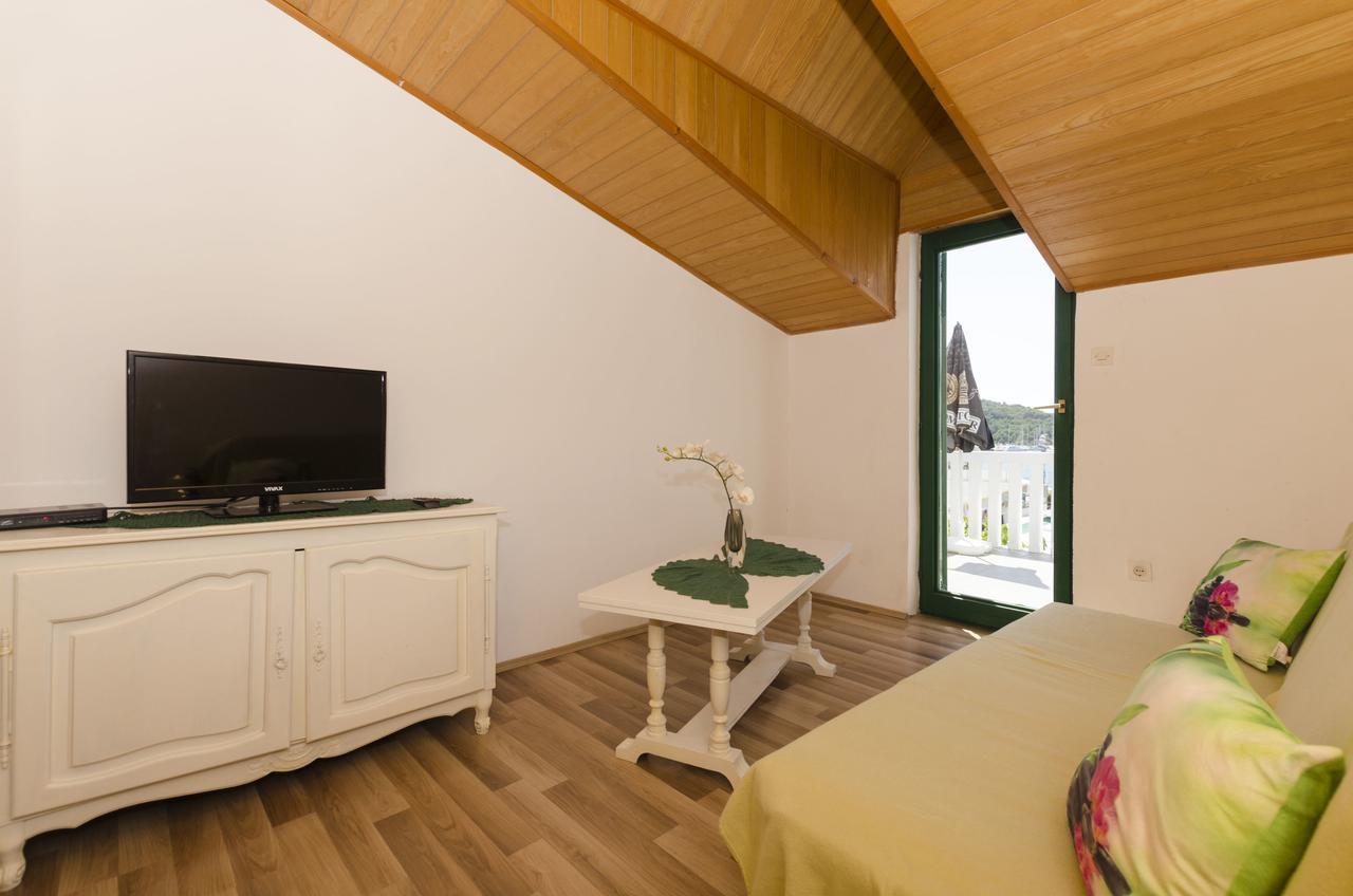Apartments Olivera Rogoznica  Eksteriør bilde