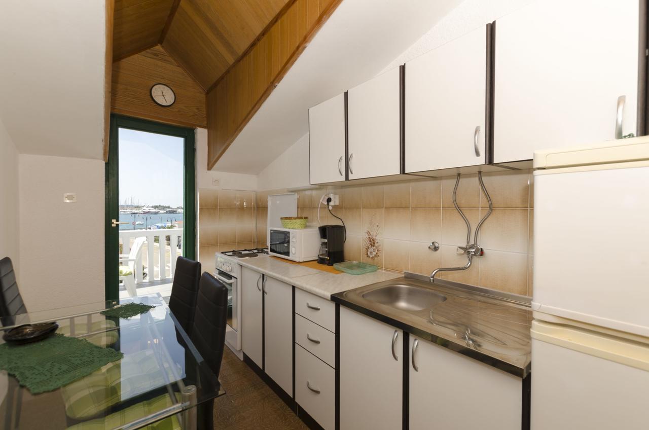 Apartments Olivera Rogoznica  Eksteriør bilde